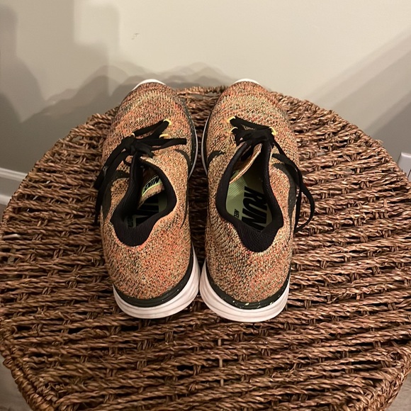 Nike Flyknit Lunar 3 Multicolor Running Shoes Men’s 9 - Picture 3 of 5